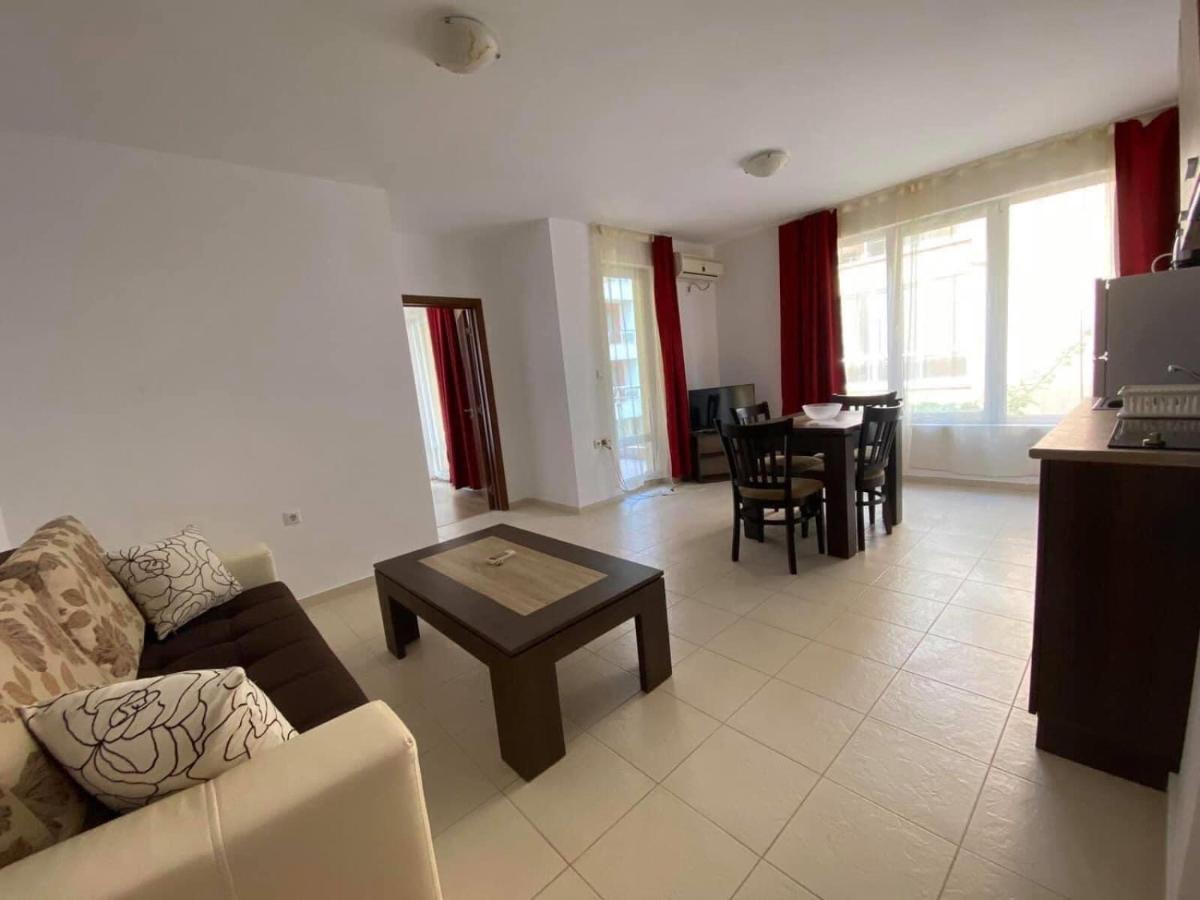 Sunrise Apartments, Pomorie Exterior photo