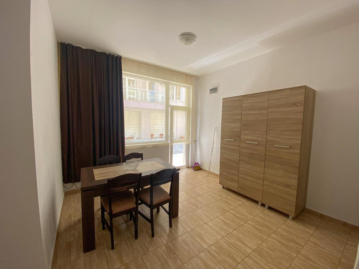 Sunrise Apartments, Pomorie Exterior photo