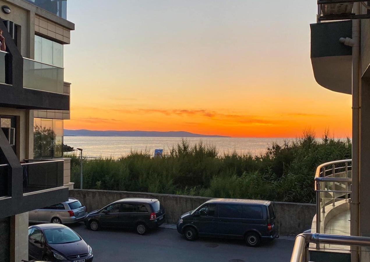 Sunrise Apartments, Pomorie Exterior photo