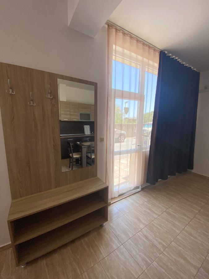 Sunrise Apartments, Pomorie Exterior photo